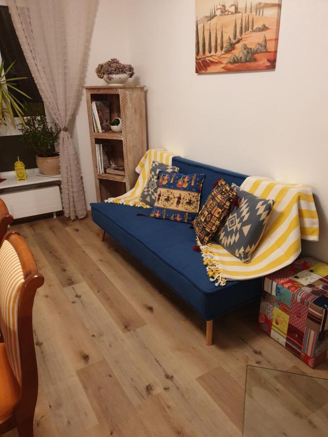 Les Hirondelles, Appartement De Vacances Avec Terrasse Et Coin Grillades Granges Exteriér fotografie
